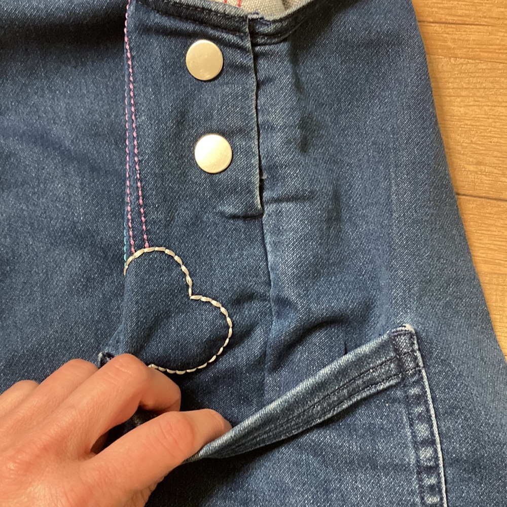 365Kids | Girls Denim Overall Shorts - Picture 6 of 7